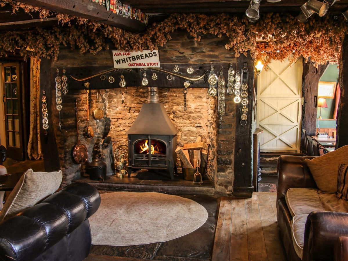Villa The Boars Head Pub à Bishop's Castle Extérieur photo